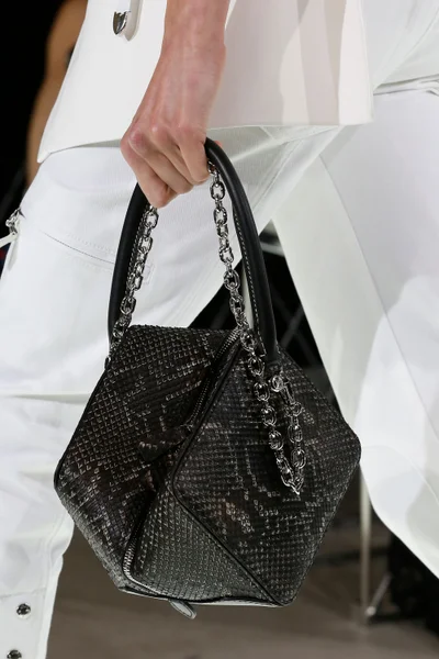 Look 7